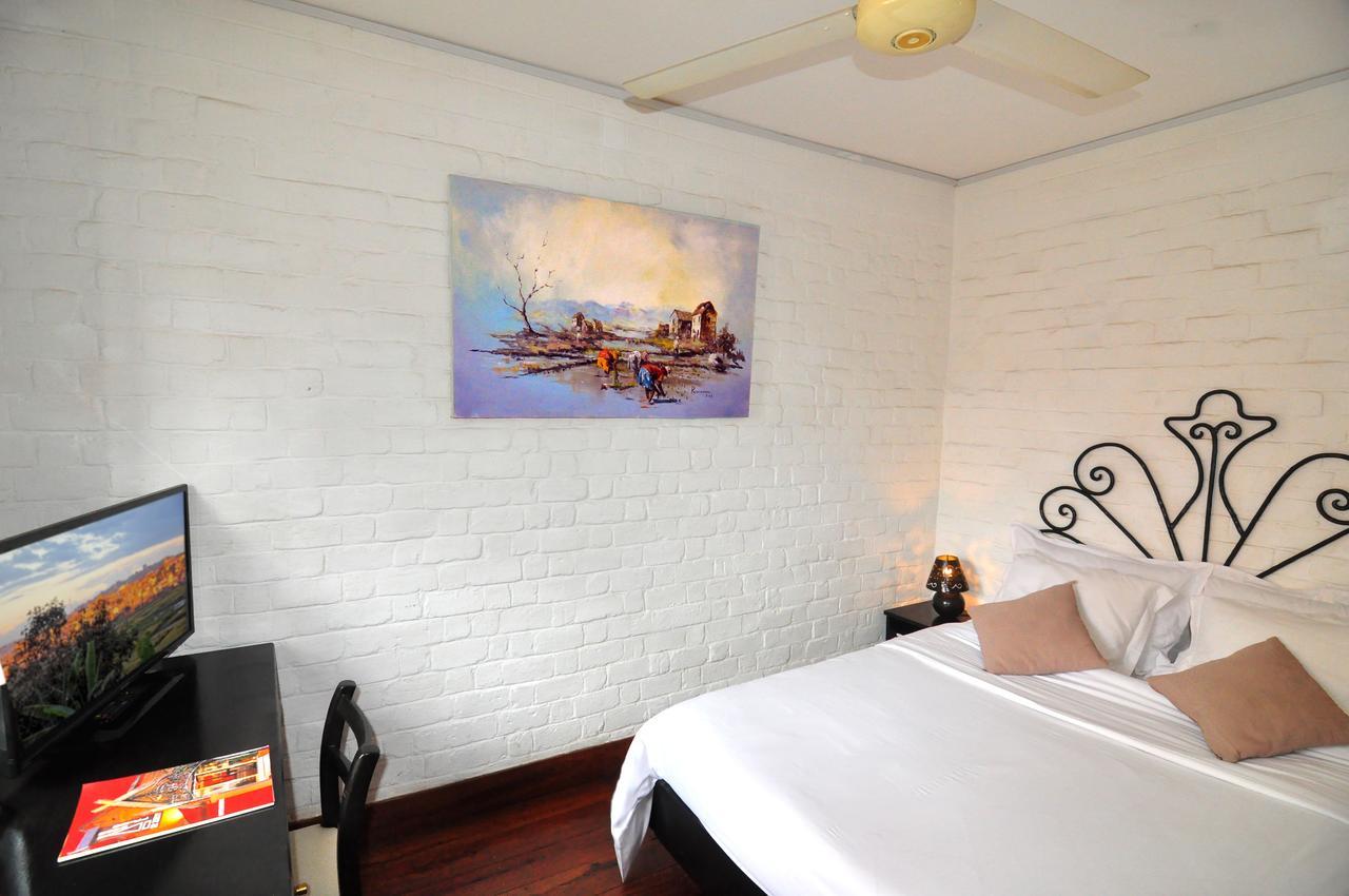 Rova Hotel Antananarivo Kültér fotó